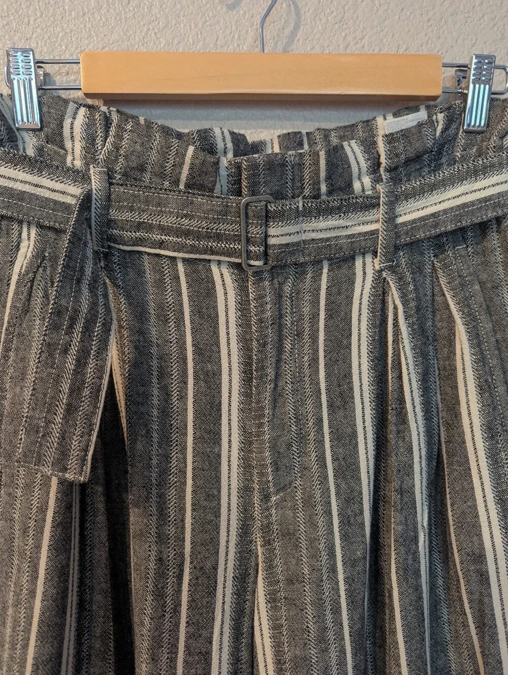 BANANA REPUBLIC Linen Blend Paper Bag Wide-Leg Pants - Black & White Stripe